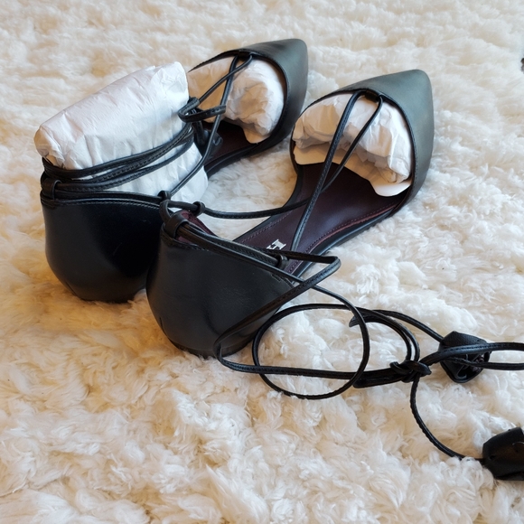 COACH black Johnson Ghillie Lace Pointy Toe Flats - Picture 6 of 8